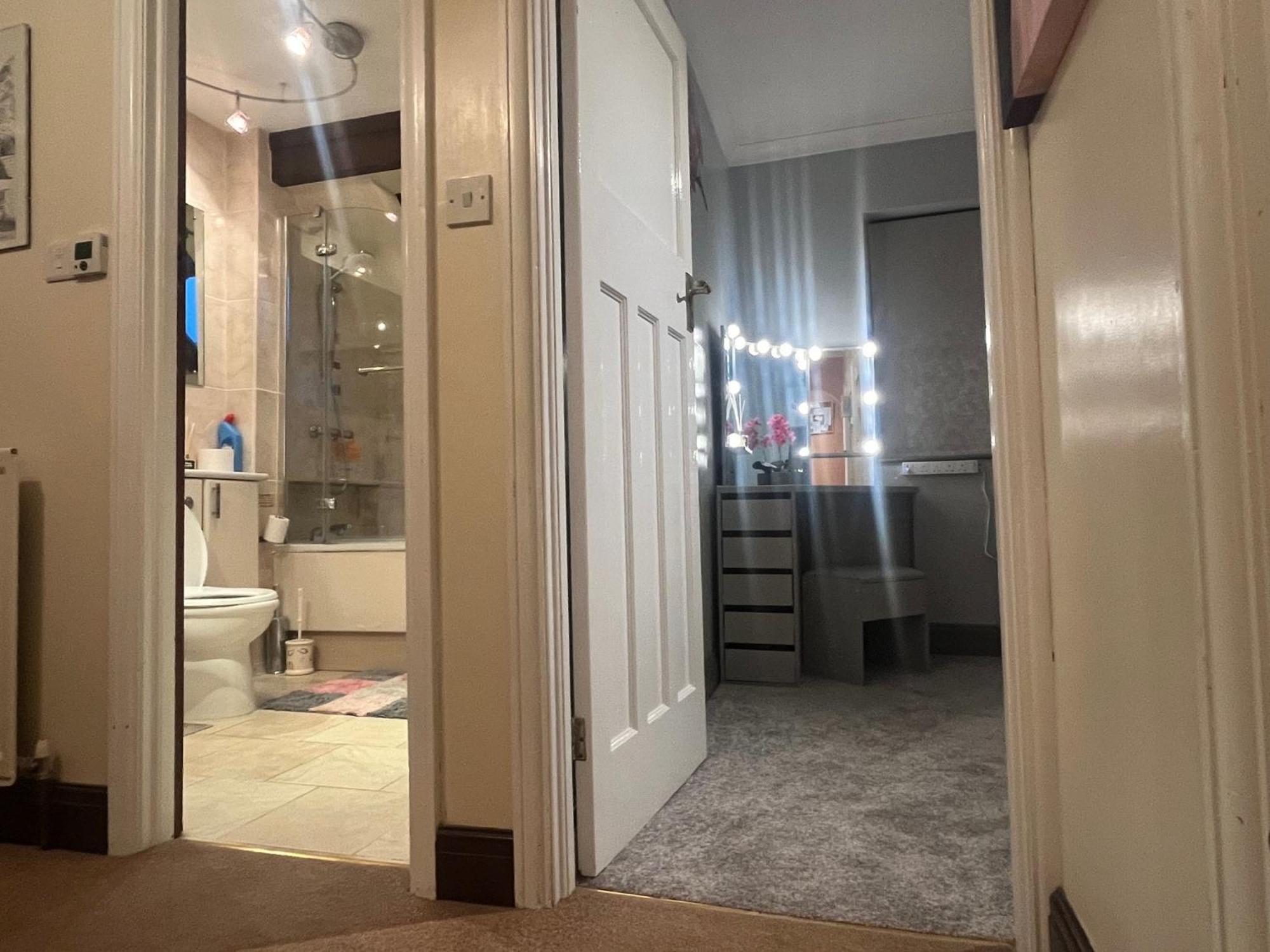 Clutton Willow Ridge - A Large Country House With 3 Rental Rooms חדר תמונה