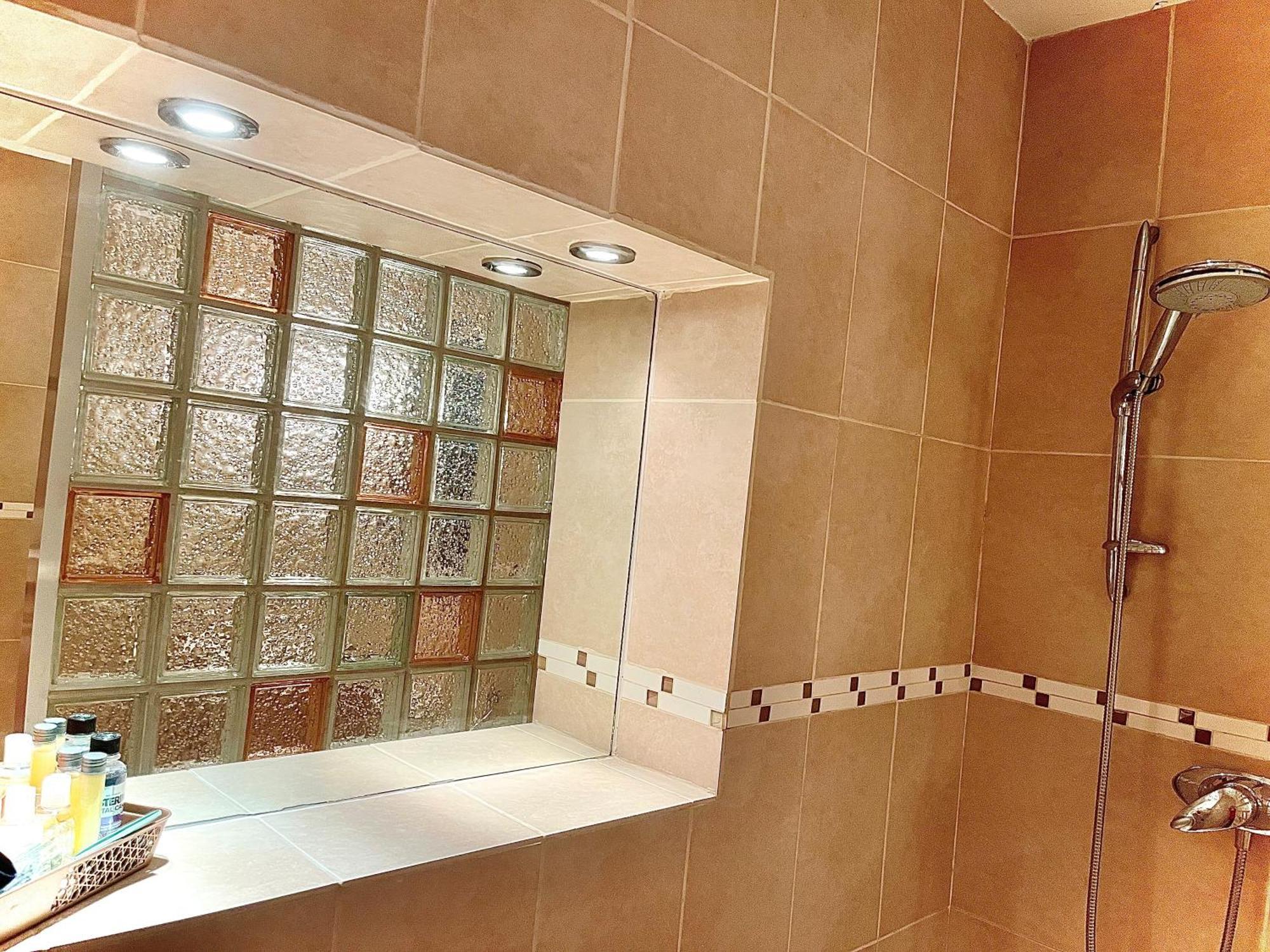 Clutton Willow Ridge - A Large Country House With 3 Rental Rooms מראה חיצוני תמונה